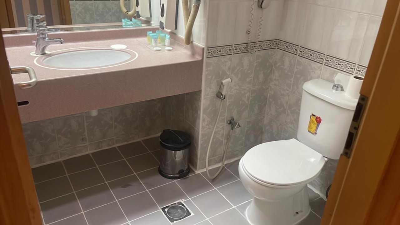 Sun & Sands Hotel Llc Dubai Dış mekan fotoğraf